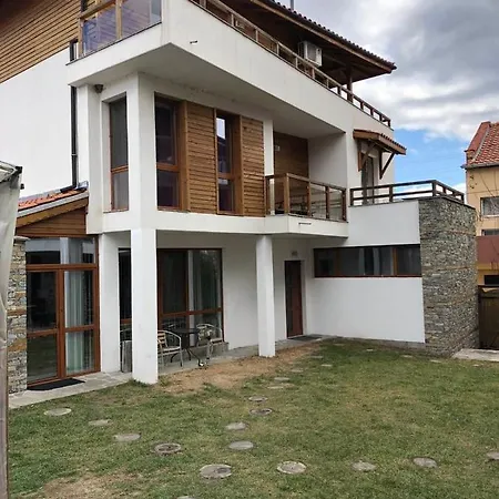 Guest house Къща За Гости Биг Хаус